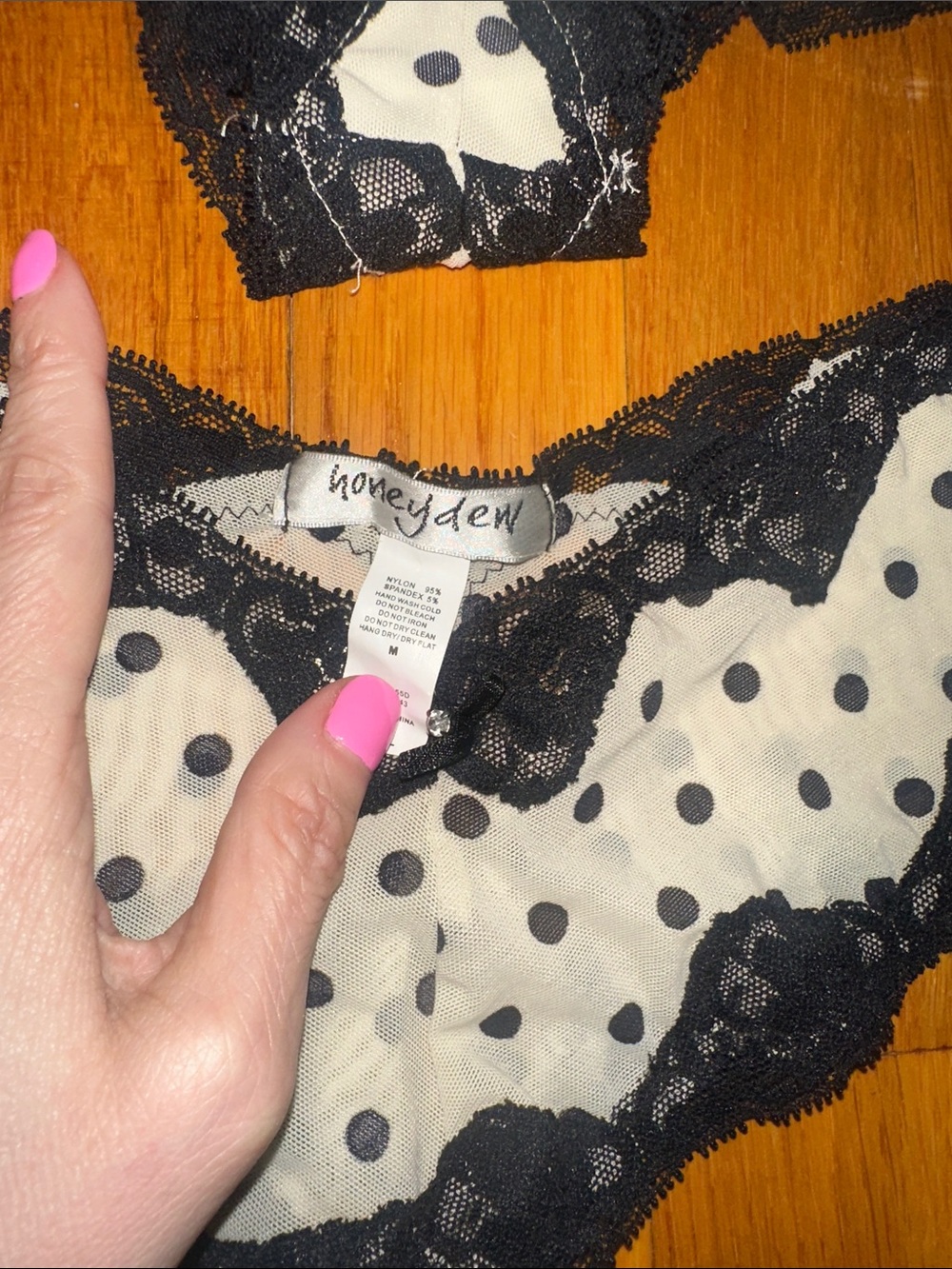 NEW Never worn Honeydew Intimates Black & White Polka Dot Lace Hipster Set - Picture 3 of 5